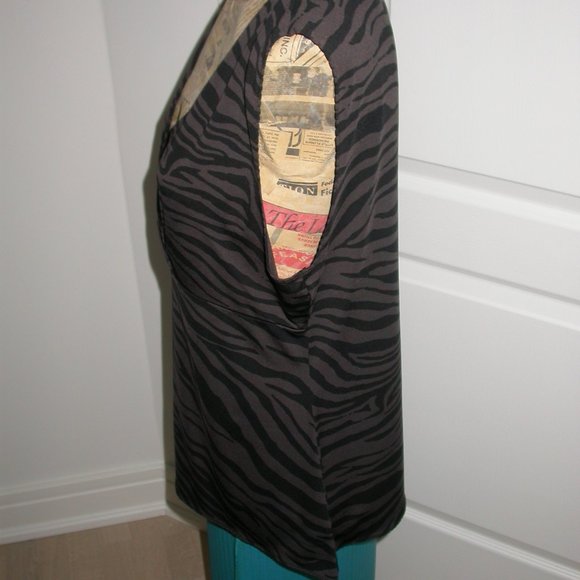 Black/Brown Animal Print Top - Picture 4 of 6